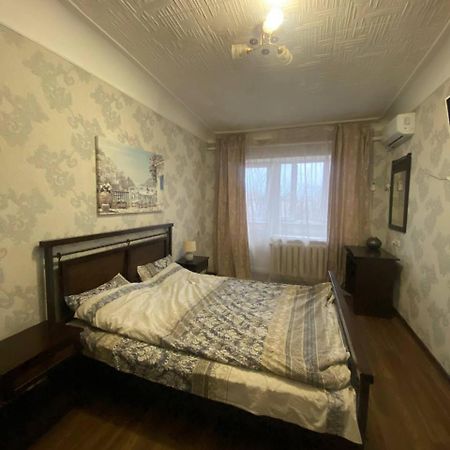 Апартаменти Аппартаменты в Центре Полтава Екстер'єр фото